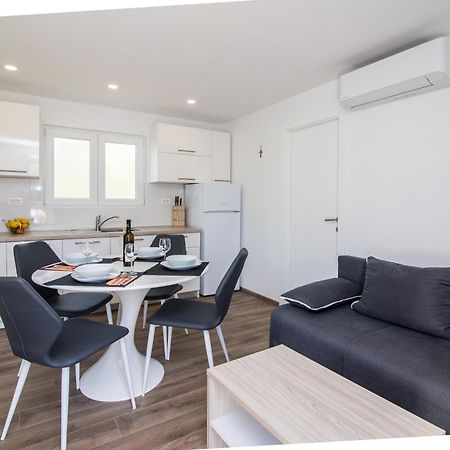 Luxury Mobile Homes Liza Biograd Na Moru Zewnętrze zdjęcie